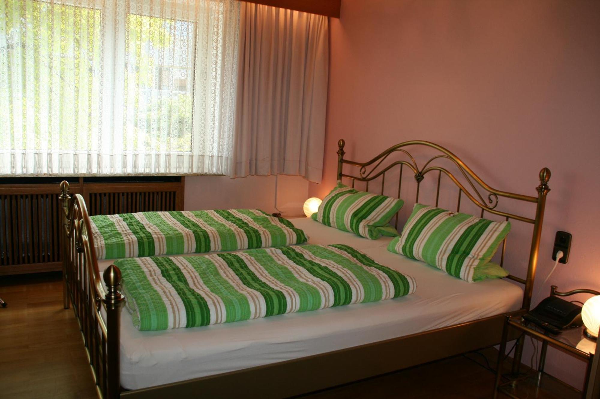 Albertus Paris Aparthotel Hambourg Extérieur photo
